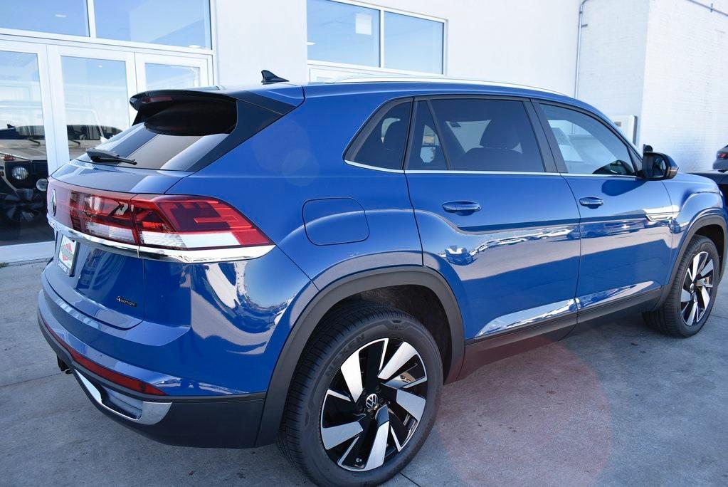 new 2025 Volkswagen Atlas Cross Sport car, priced at $43,296