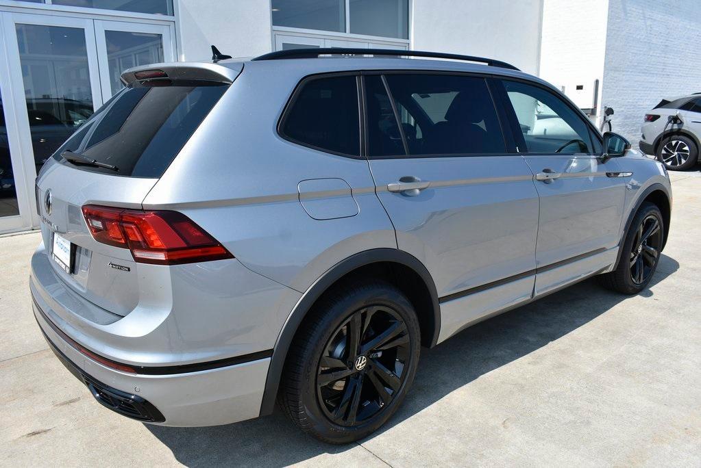 new 2024 Volkswagen Tiguan car, priced at $32,940