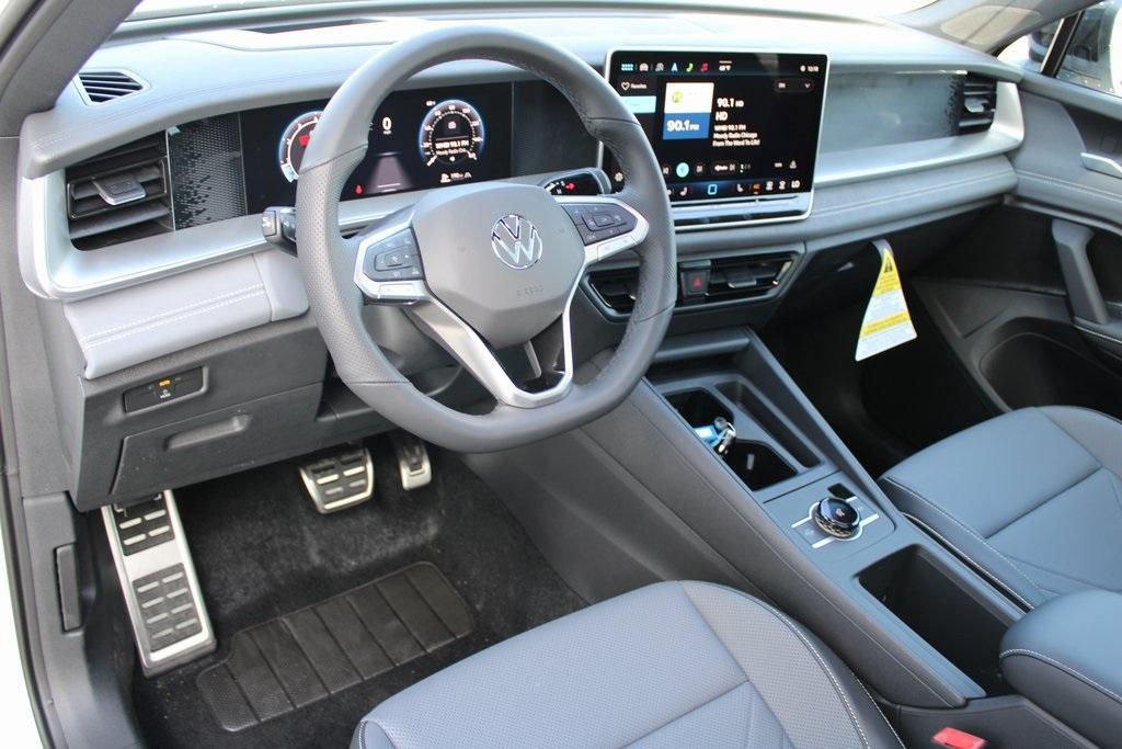 new 2025 Volkswagen Tiguan car, priced at $37,430