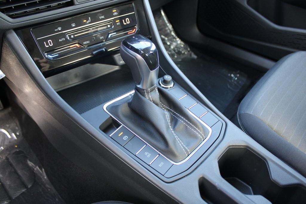 new 2025 Volkswagen Jetta car, priced at $23,156