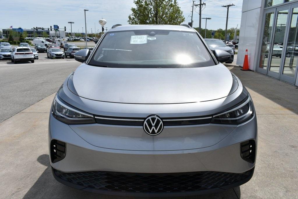 new 2024 Volkswagen ID.4 car, priced at $38,528