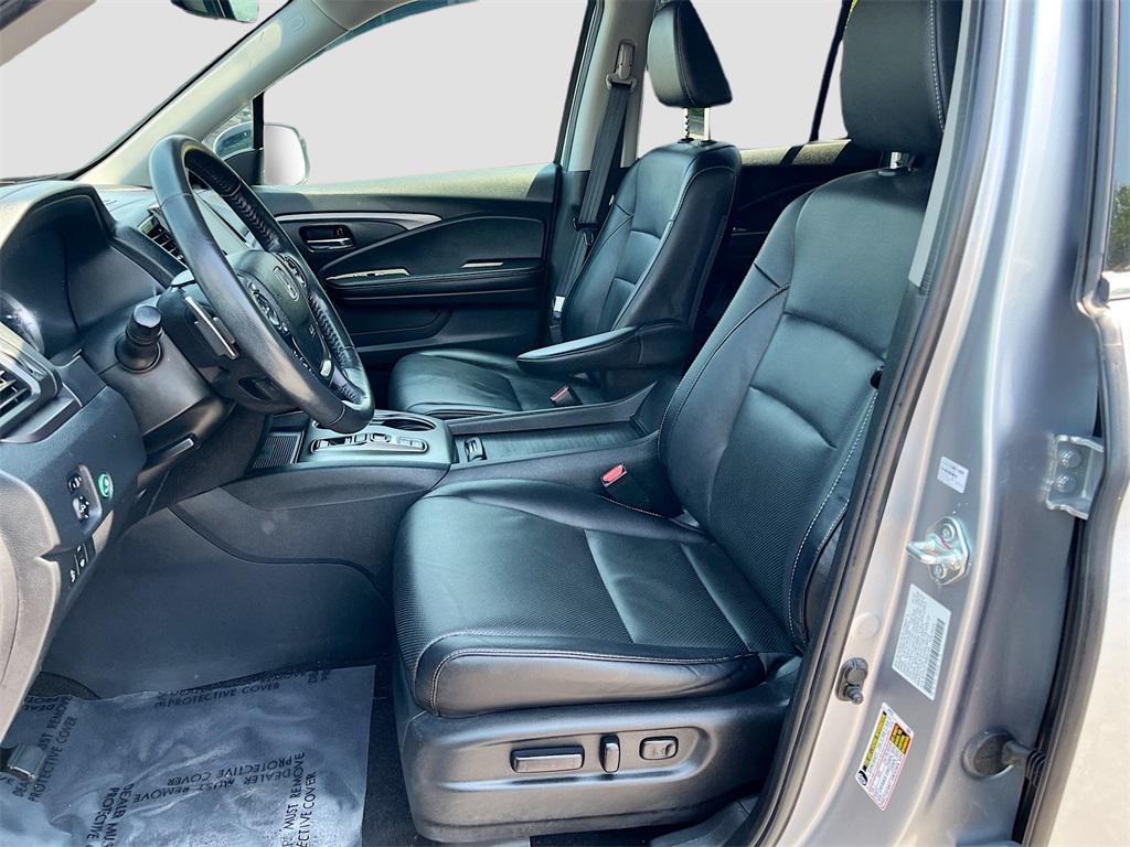 used 2021 Honda Ridgeline car, priced at $25,900