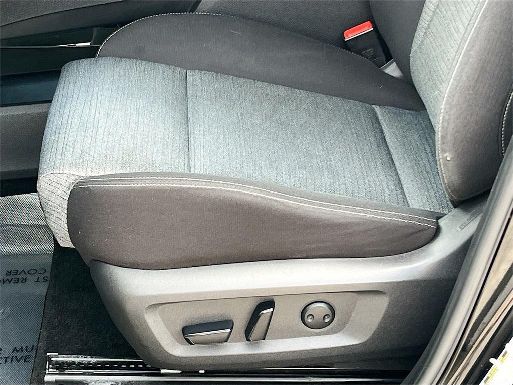 used 2021 Nissan Rogue car, priced at $17,200