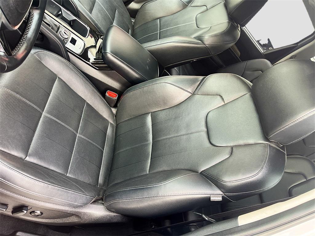 used 2022 Kia Telluride car, priced at $27,300