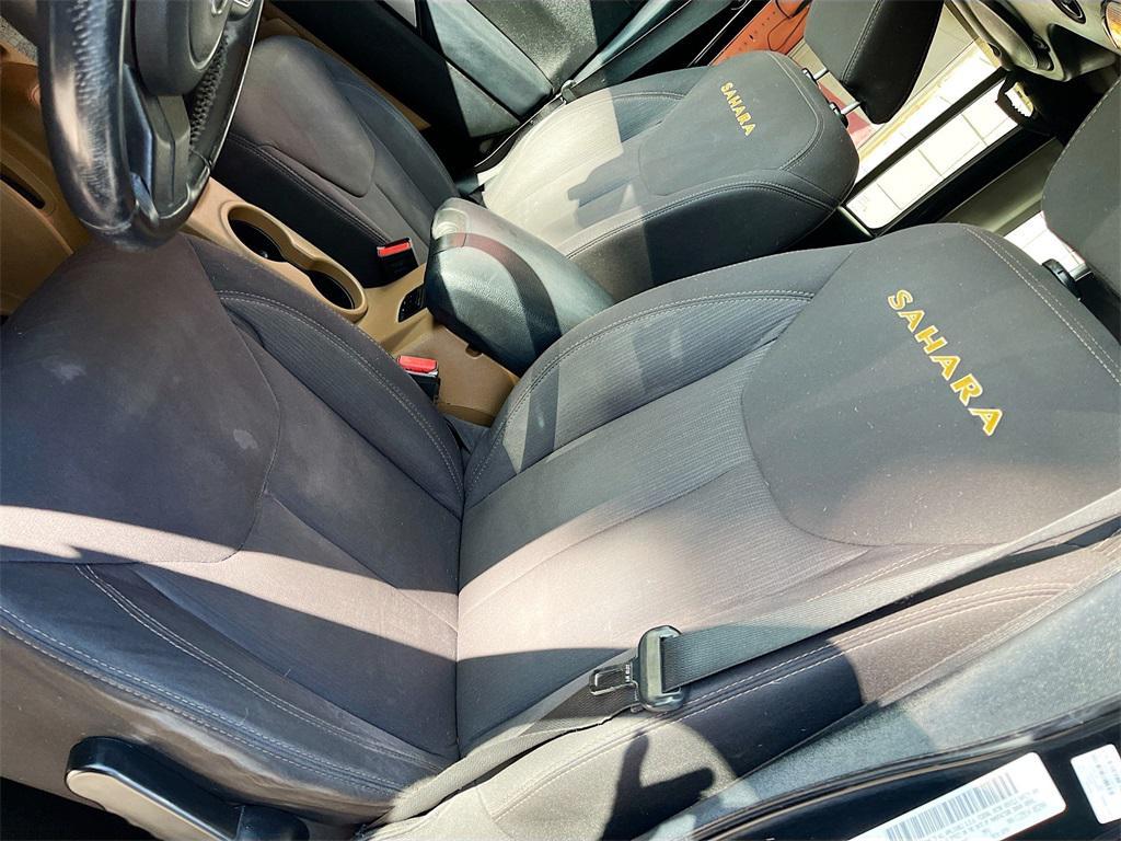 used 2013 Jeep Wrangler Unlimited car, priced at $13,000