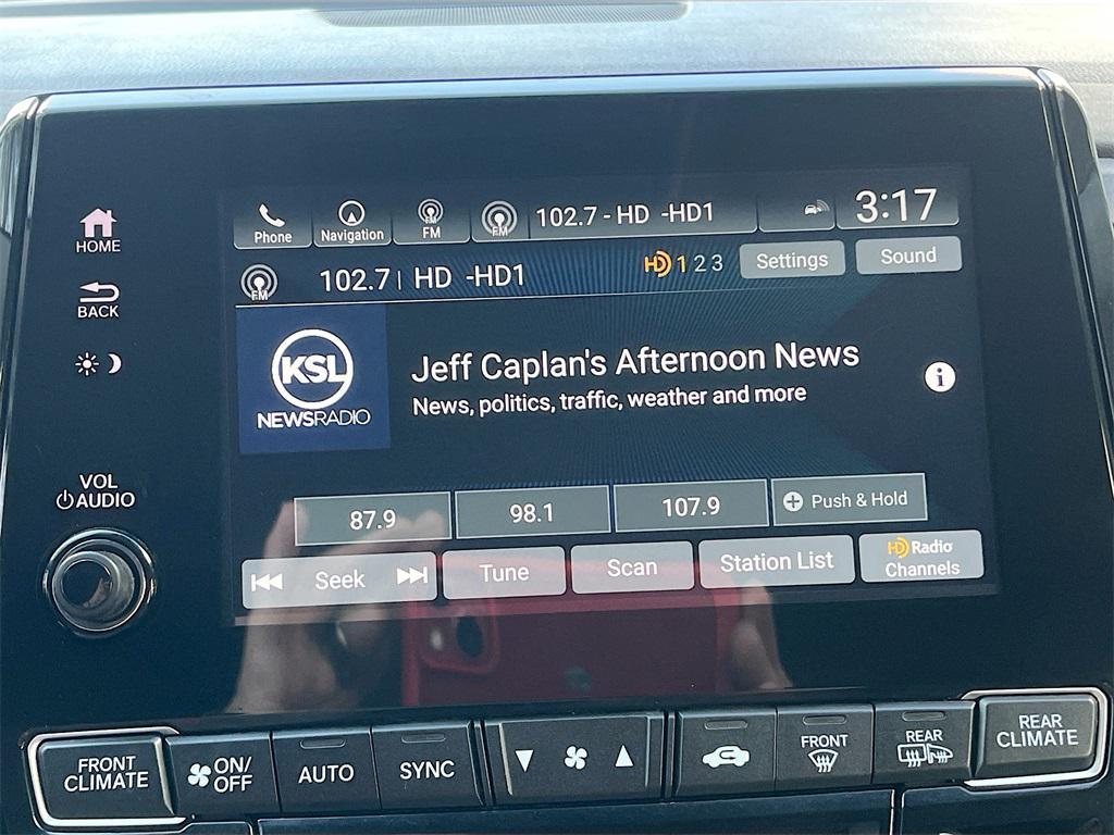 used 2023 Honda Odyssey car, priced at $32,000