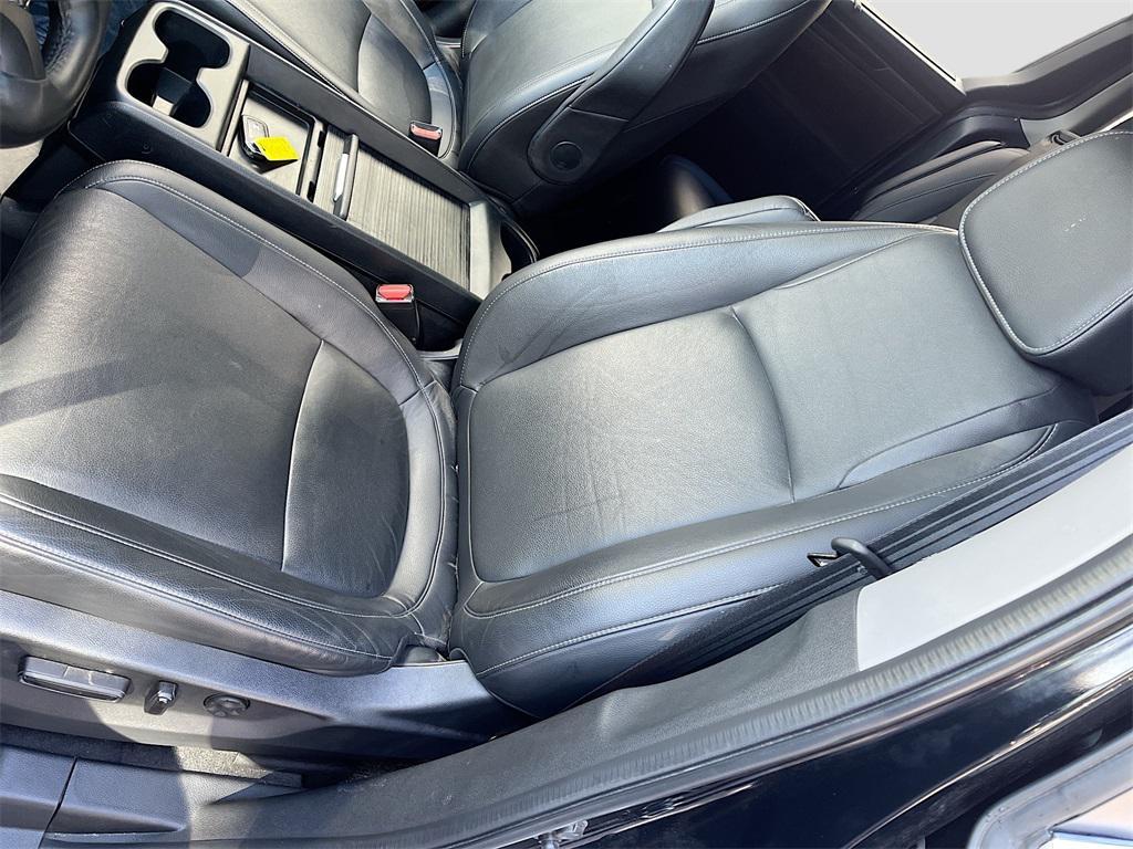 used 2023 Honda Odyssey car, priced at $32,000