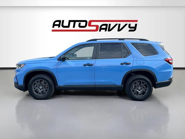 used 2025 Honda Pilot car, priced at $41,600
