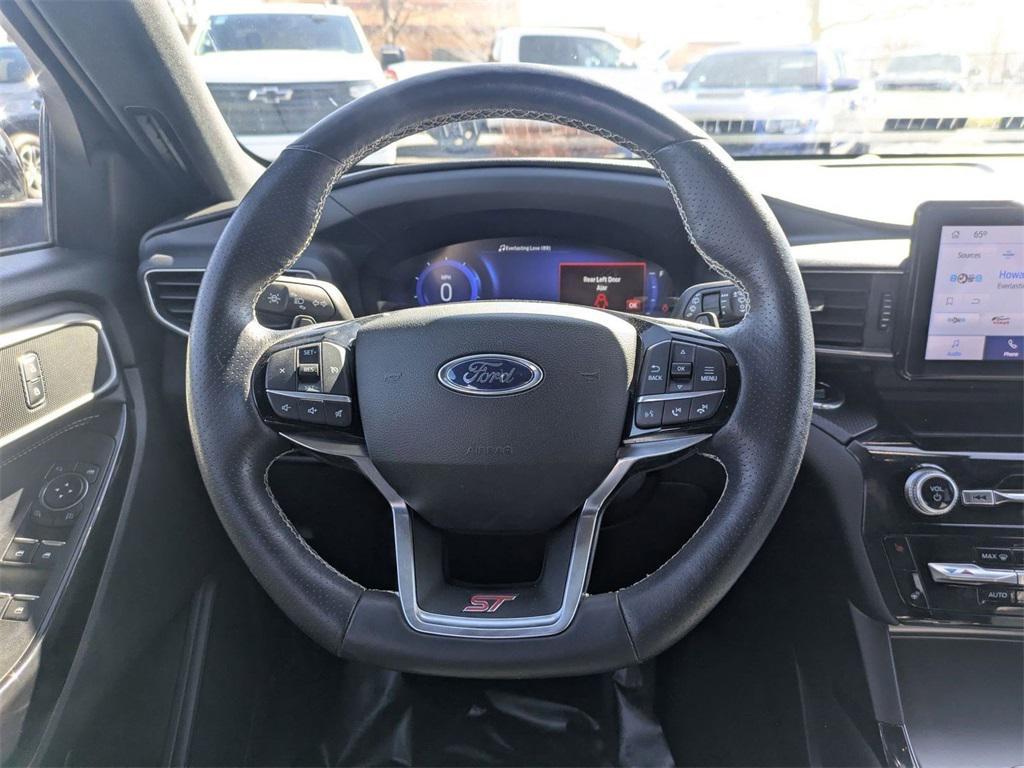 used 2022 Ford Explorer car, priced at $33,800