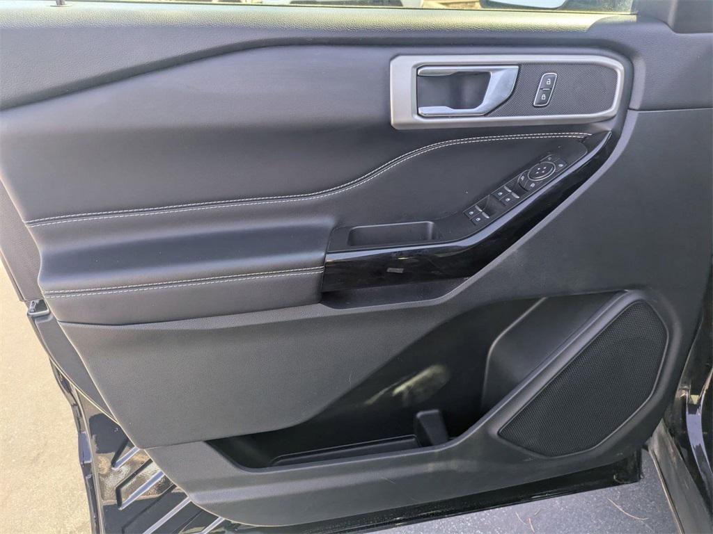 used 2022 Ford Explorer car, priced at $33,800