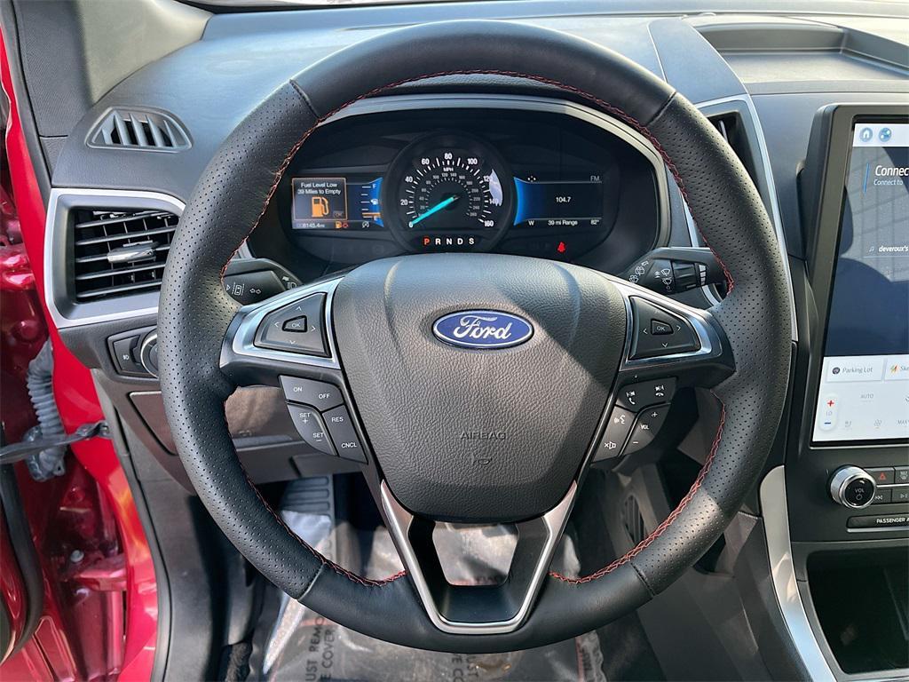 used 2024 Ford Edge car, priced at $27,200