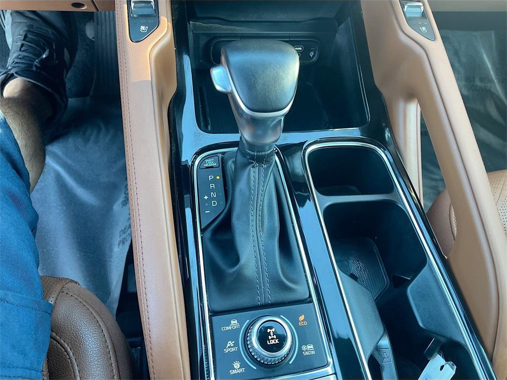 used 2023 Kia Telluride car, priced at $32,200