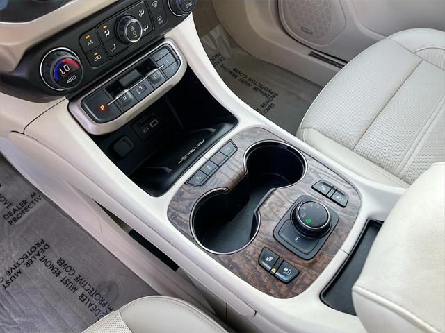 used 2020 GMC Acadia car, priced at $25,400