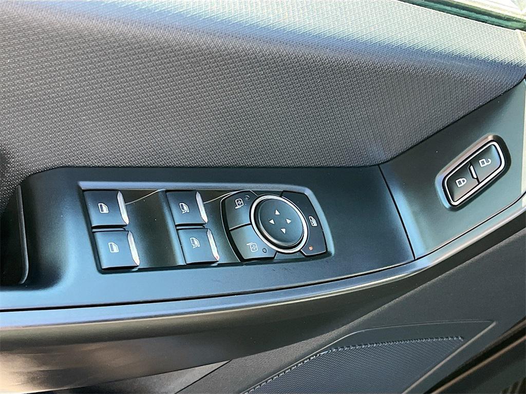 used 2025 Ford F-150 car, priced at $40,500