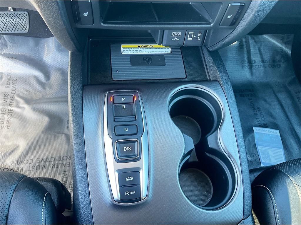 used 2023 Honda Ridgeline car, priced at $31,000