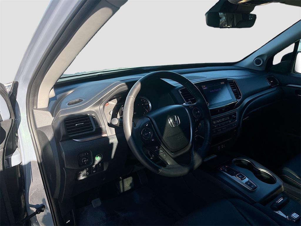used 2023 Honda Ridgeline car, priced at $31,000