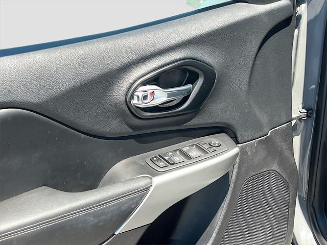 used 2022 Jeep Cherokee car, priced at $21,200