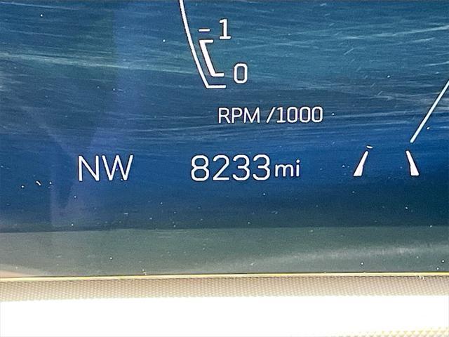 used 2024 Cadillac XT4 car, priced at $32,100