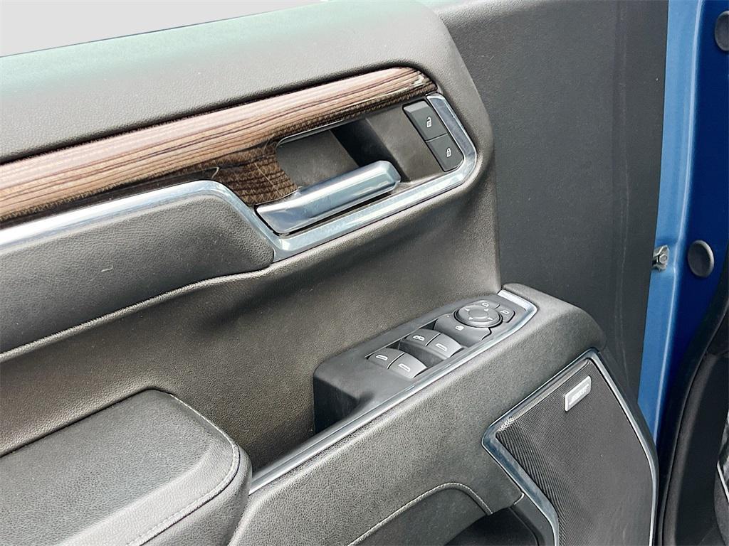 used 2024 Chevrolet Silverado 1500 car, priced at $42,900