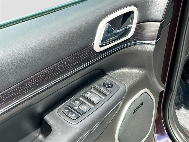 used 2019 Jeep Grand Cherokee car, priced at $20,400