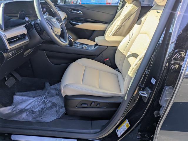 used 2024 Cadillac XT4 car, priced at $34,500