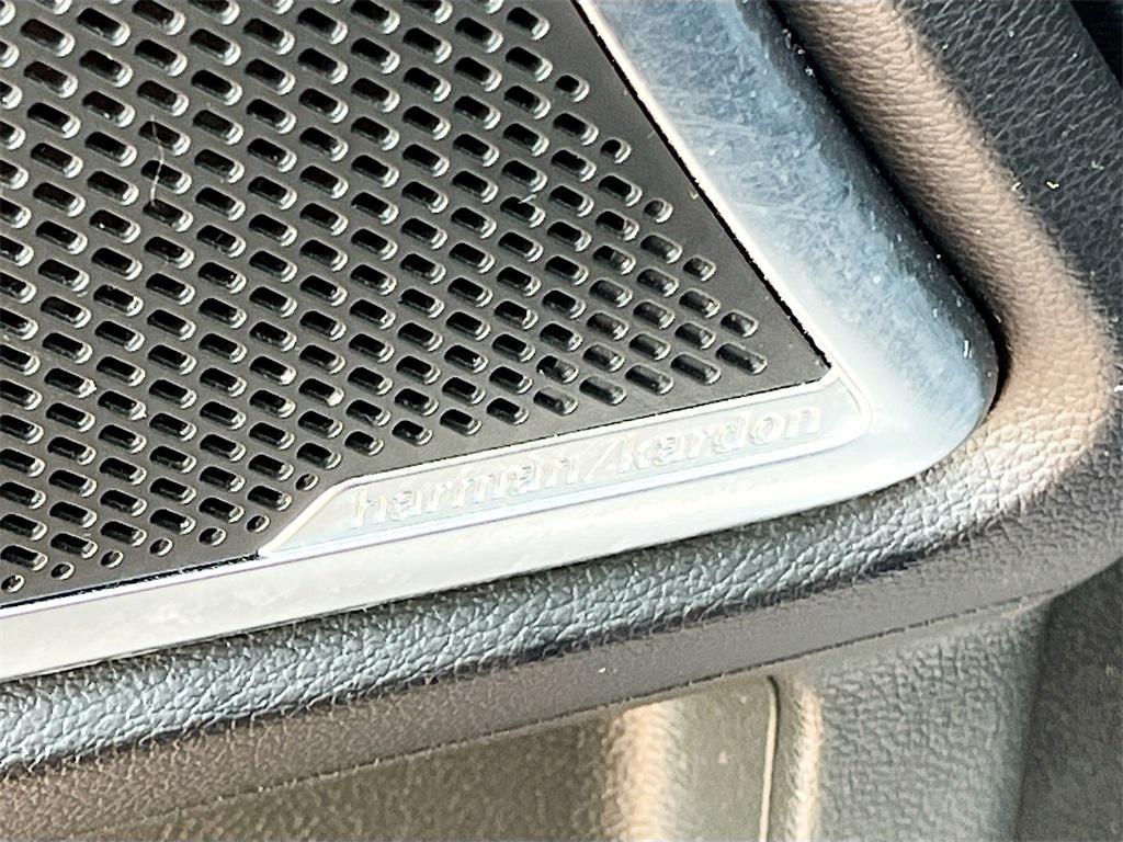 used 2022 Kia Telluride car, priced at $32,000