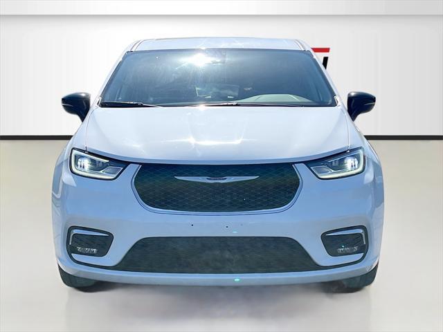 used 2024 Chrysler Pacifica car, priced at $24,200