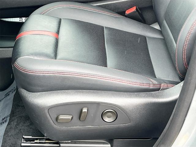 used 2024 Chevrolet Traverse car, priced at $48,000