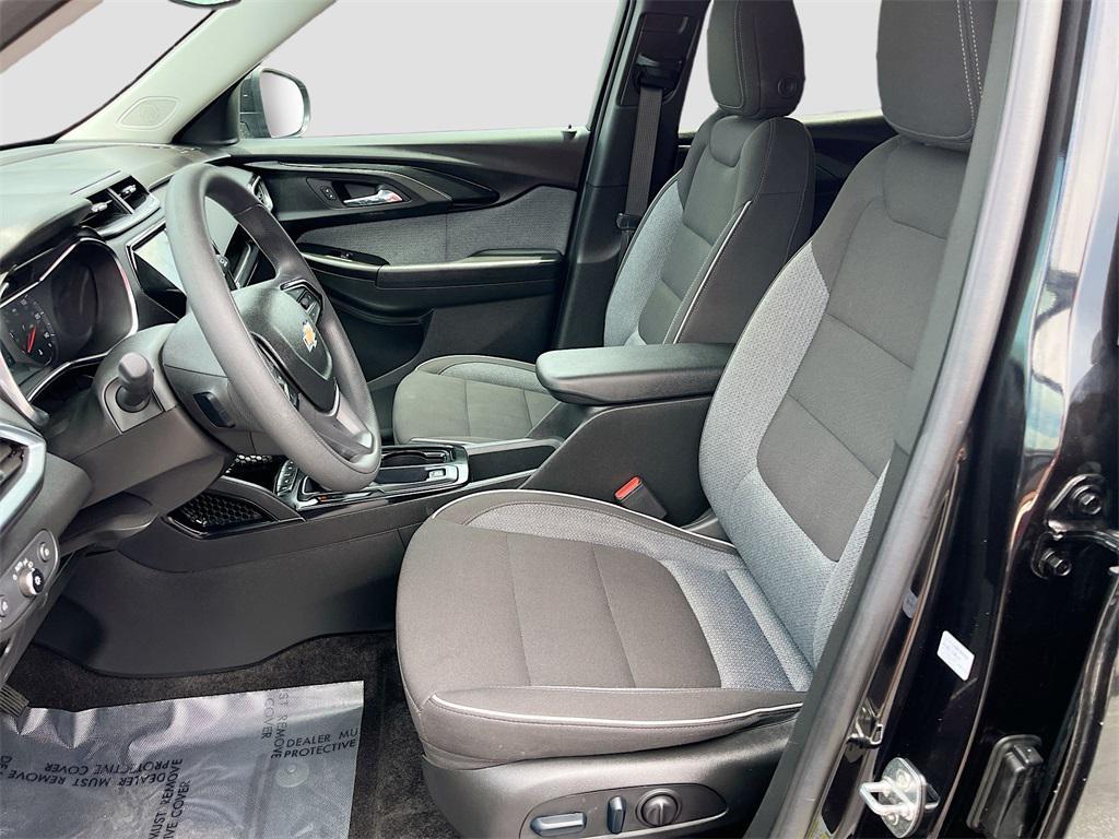 used 2023 Chevrolet TrailBlazer car, priced at $18,200