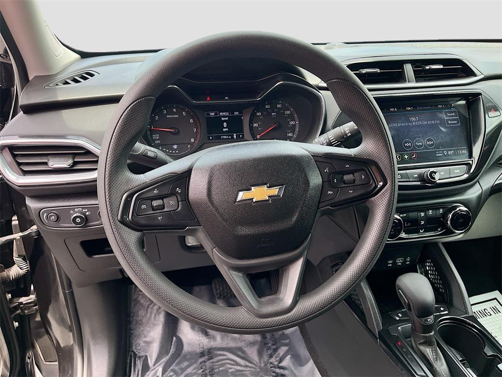 used 2023 Chevrolet TrailBlazer car, priced at $18,200
