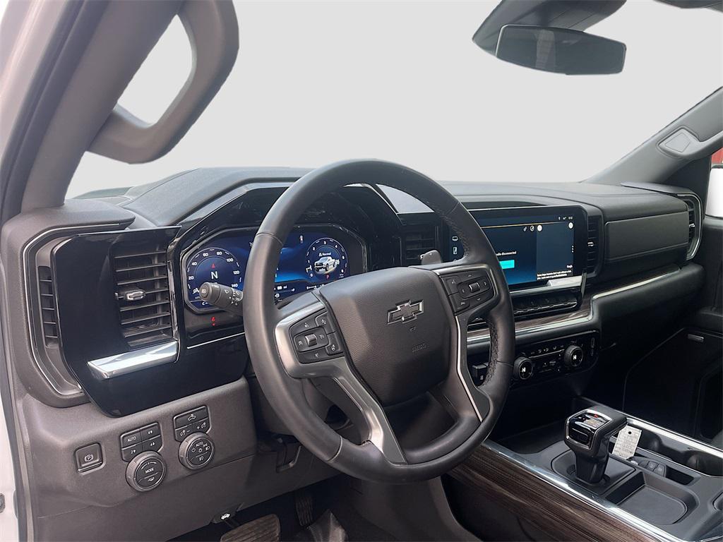 used 2024 Chevrolet Silverado 1500 car, priced at $43,000