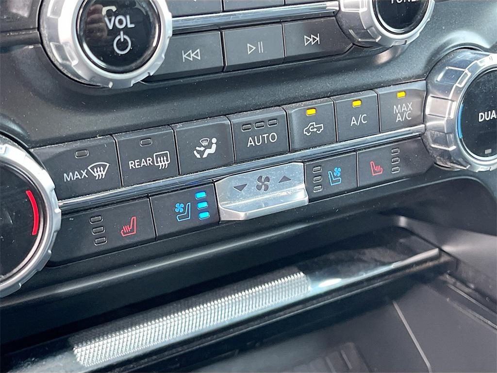 used 2022 Ford F-150 car, priced at $39,800