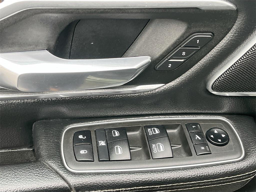 used 2021 Ram 1500 car, priced at $32,300