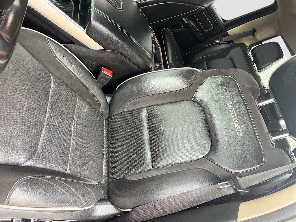 used 2021 Ram 1500 car, priced at $32,300