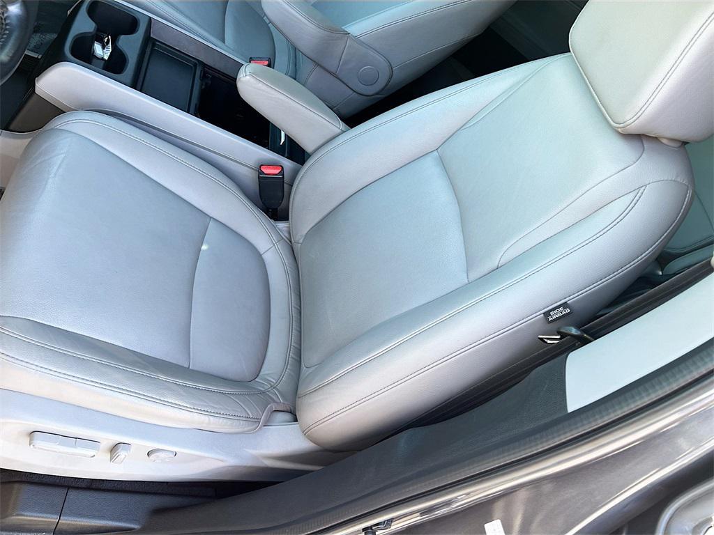 used 2022 Honda Odyssey car, priced at $26,700