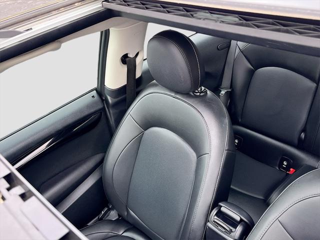 used 2019 MINI Hardtop car, priced at $15,000