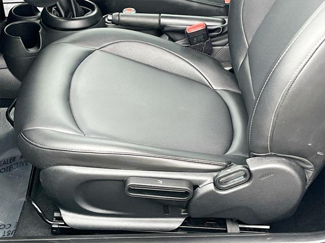 used 2019 MINI Hardtop car, priced at $15,000