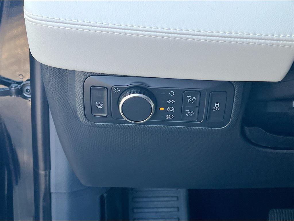 used 2022 Ford Mustang Mach-E car, priced at $26,800