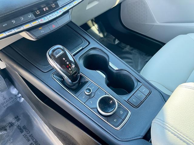 used 2021 Cadillac XT4 car, priced at $22,400