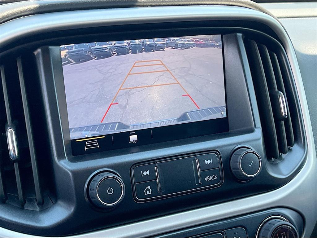 used 2022 GMC Canyon car, priced at $30,000