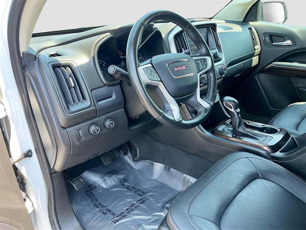used 2022 GMC Canyon car, priced at $30,000
