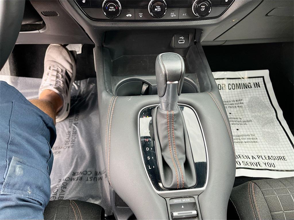 used 2025 Honda HR-V car, priced at $23,700