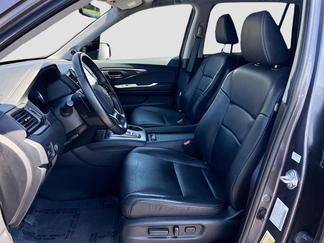 used 2022 Honda Pilot car, priced at $28,500