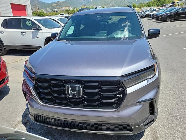used 2025 Honda Pilot car, priced at $43,400