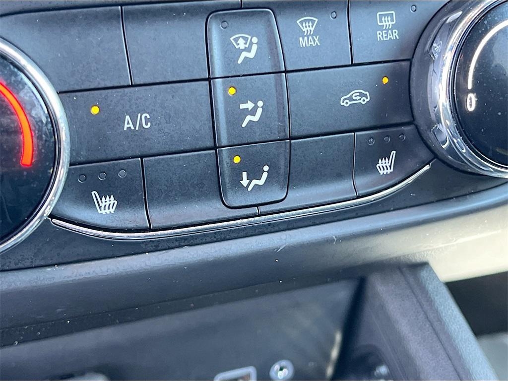 used 2023 Chevrolet TrailBlazer car, priced at $21,700