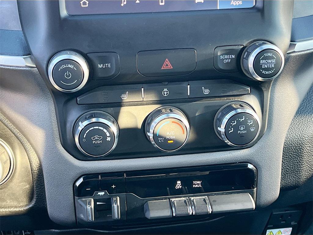 used 2024 Ram 1500 car, priced at $33,200