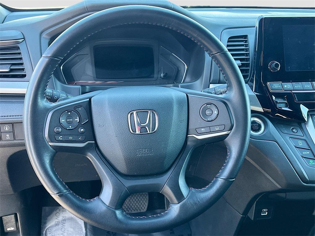 used 2023 Honda Odyssey car, priced at $30,000