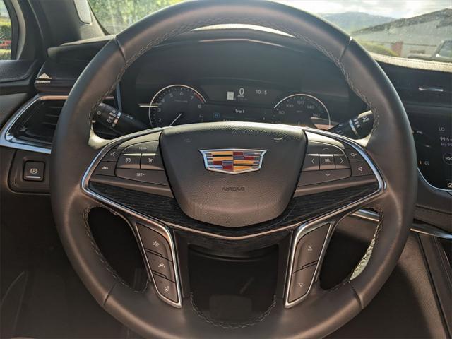 used 2024 Cadillac XT5 car, priced at $42,200