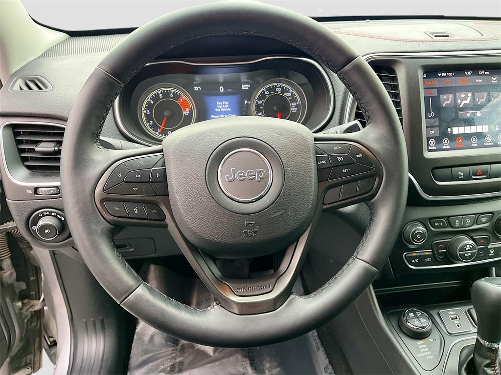 used 2019 Jeep Cherokee car, priced at $17,500