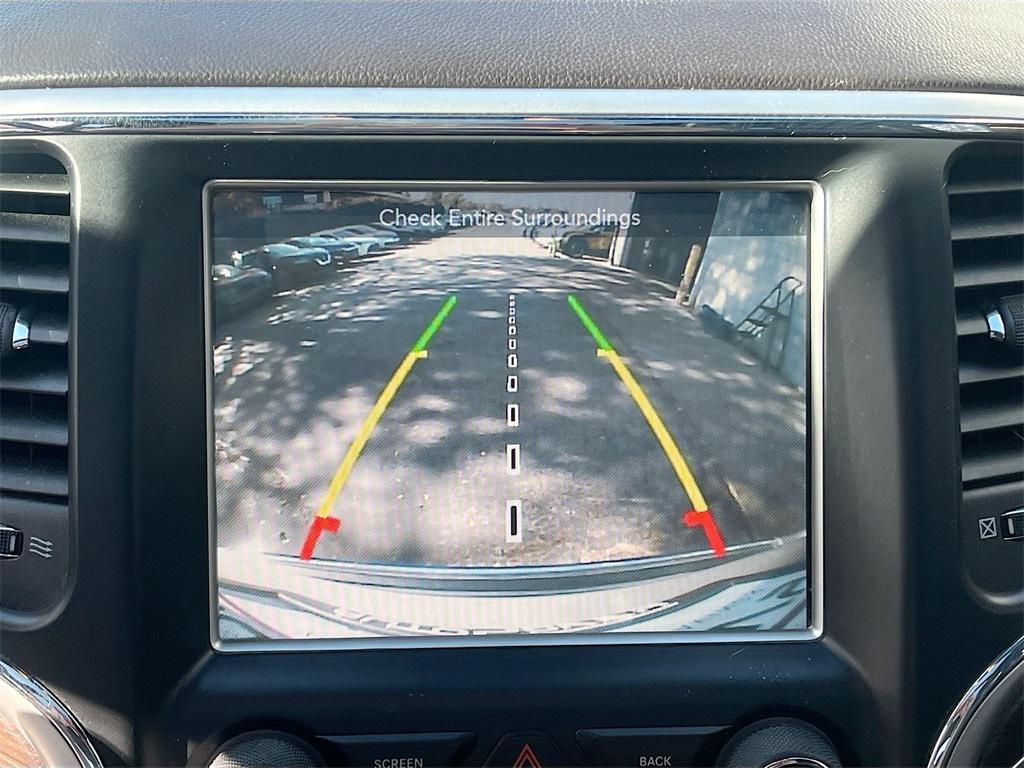 used 2014 Jeep Grand Cherokee car, priced at $11,500